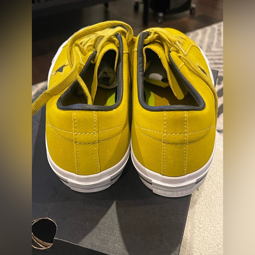 Converse Yellow Bird Low-Top Sneakers - Picture 4 of 5